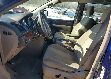 2012 Chrysler Town & Country Touring z USA, uszkodzony, nr VIN 2C4RC1BG2CR233077